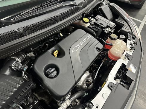 Used 2021 Chevrolet Spark LT image 33