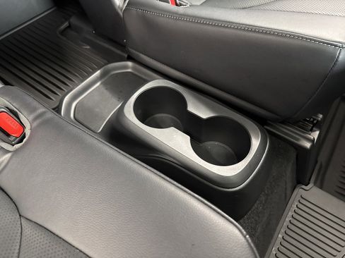 Used 2023 Toyota Highlander Limited image 48