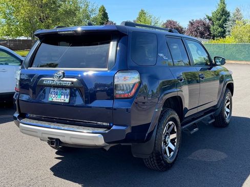 Used 2019 Toyota 4Runner TRD Off-Road Premium AWD/4WD image 8