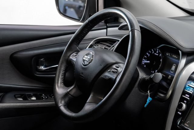 Used 2020 Nissan Murano SV w/ Premium Package AWD/4WD image 22
