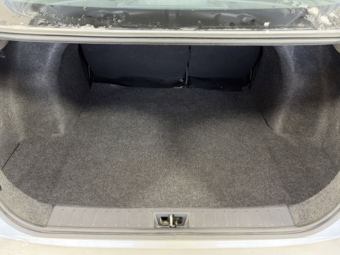 Used 2023 Nissan Versa SV image 14