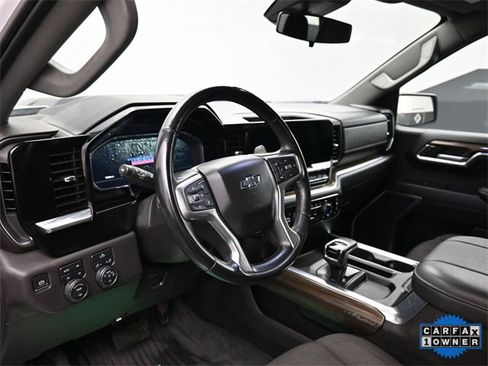 Used 2023 Chevrolet Silverado 1500 LT Trail Boss w/ Protection Package image 12