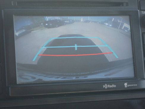 Used 2016 Toyota Sequoia Platinum image 8