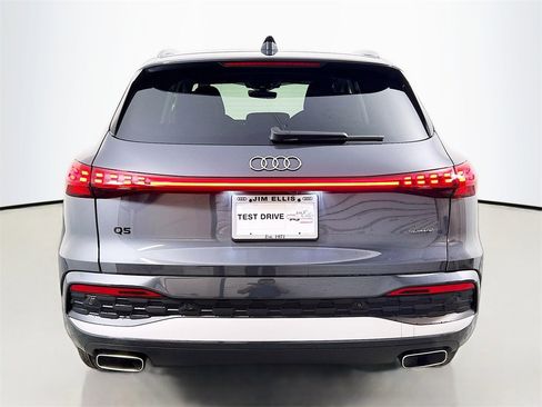 New 2025 Audi Q5 Premium Plus image 6