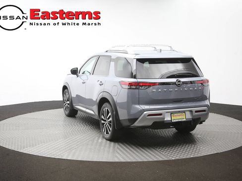 Used 2023 Nissan Pathfinder Platinum w/ Cargo Package AWD/4WD image 64