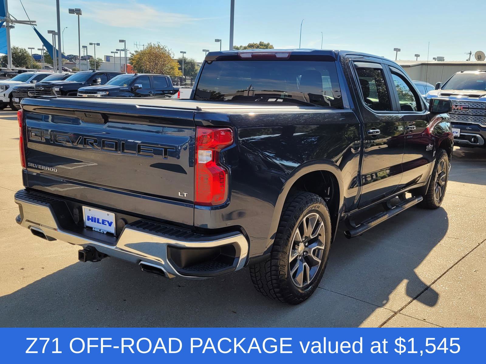 Used 2020 Chevrolet Silverado 1500 LT w/ Texas Edition AWD/4WD image 4