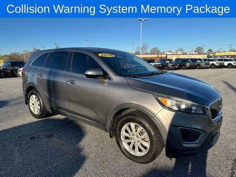 Used 2016 Kia Sorento L image 7