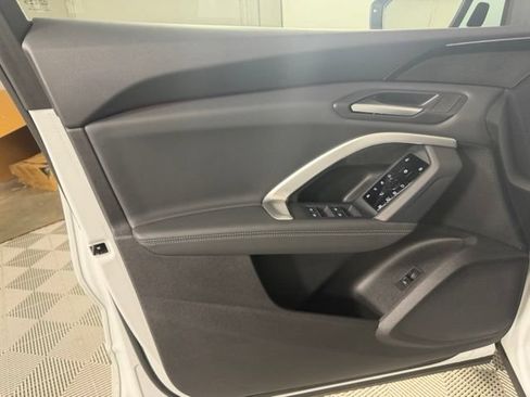 Used 2025 Audi Q5 Premium w/ Convenience Package AWD/4WD image 21