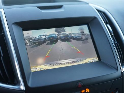 Used 2020 Ford Edge Titanium w/ Equipment Group 301A FWD image 28