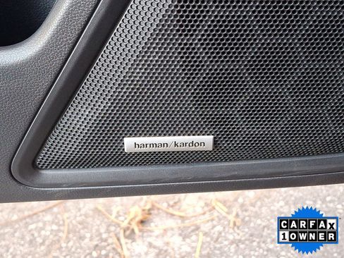 Certified 2025 Subaru Outback Limited image 38