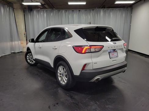 Used 2021 Ford Escape SE AWD/4WD image 6