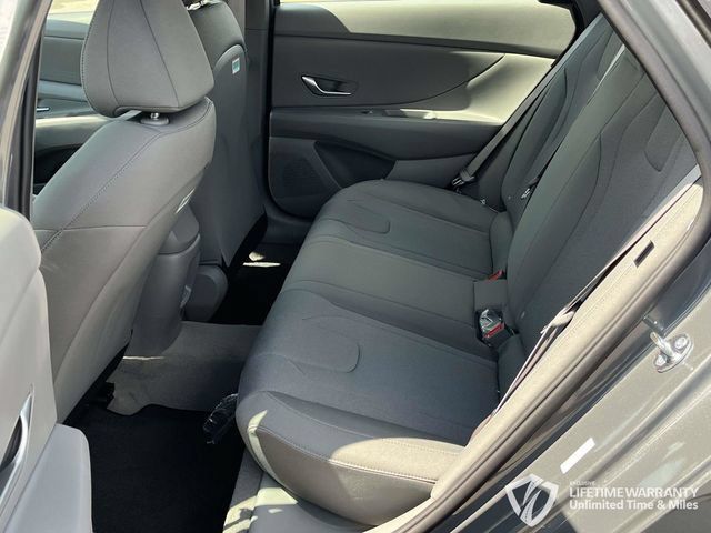 New 2026 Hyundai Elantra SE FWD image 14
