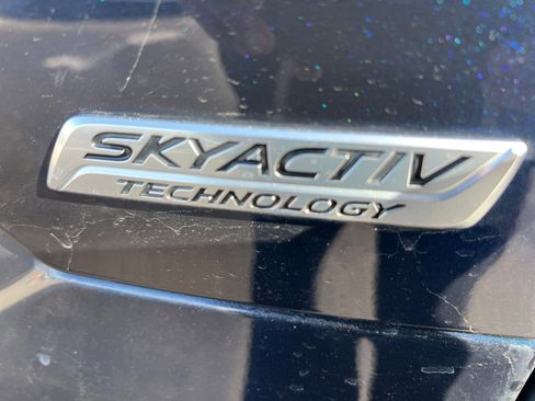 Used 2018 MAZDA CX-5 Touring image 29