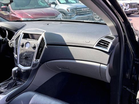 Used 2010 Cadillac SRX 2WD image 16