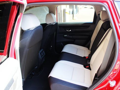 Used 2026 Honda CR-V LX image 11