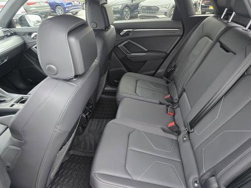 Used 2025 Audi Q3 2.0T Premium w/ Convenience Package image 11