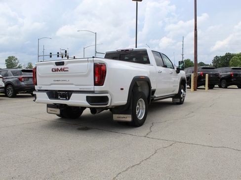 Used 2023 GMC Sierra 3500 Denali AWD/4WD image 5