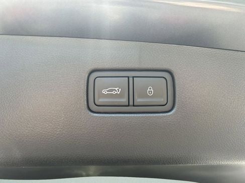 New 2026 Genesis GV70 2.5T Select image 17