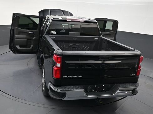 Used 2022 Chevrolet Silverado 1500 LTZ image 33