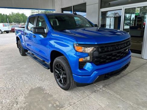 New 2025 Chevrolet Silverado 1500 Custom image 5