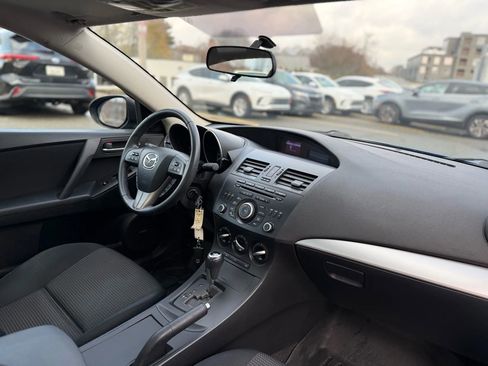 Used 2012 MAZDA MAZDA3 i Touring image 23