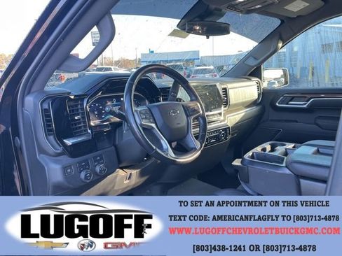 Used 2022 Chevrolet Silverado 1500 RST w/ Redline Edition AWD/4WD image 7