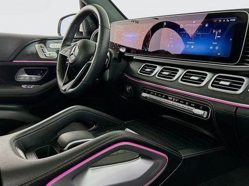 Used 2024 Mercedes-Benz GLE 450 GLE 450 AMG Line Night 4MATIC image 29