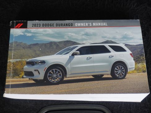 Used 2023 Dodge Durango GT RWD image 27
