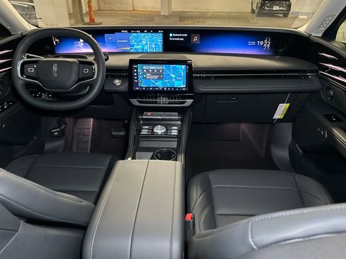 New 2026 Lincoln Nautilus Premier w/ Equipment Group 102A AWD/4WD image 13