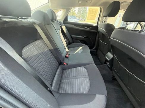Used 2025 Kia K5 LXS FWD image 9