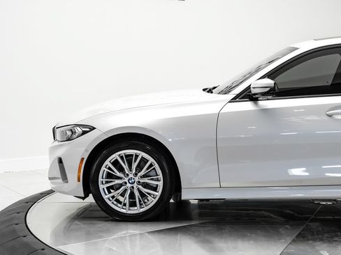 Used 2023 BMW 330i Sedan w/ Premium Package RWD image 14