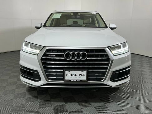 Used 2019 Audi Q7 3.0T Prestige AWD/4WD image 3