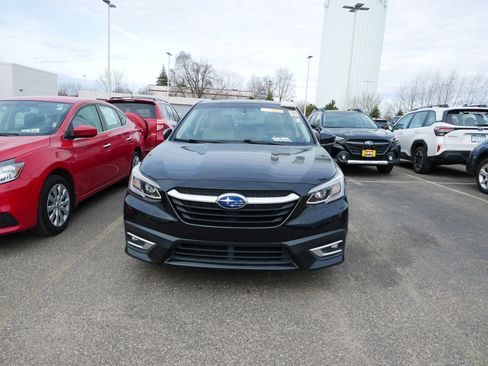 Used 2022 Subaru Legacy Limited image 2