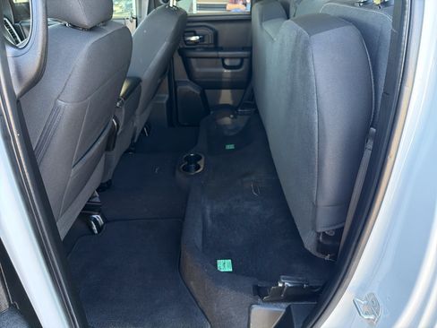 Used 2022 RAM 1500 Classic Warlock w/ Electronics Group AWD/4WD image 9