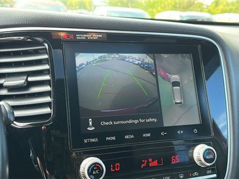 Used 2022 Mitsubishi Outlander GT image 19