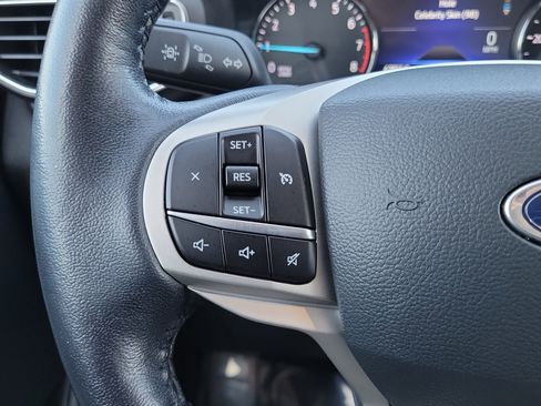 Used 2021 Ford Explorer XLT w/ Equipment Group 202A image 15