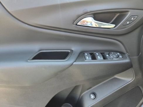 Certified 2024 Chevrolet Equinox LT w/ LPO, Floor Liner Package FWD image 19