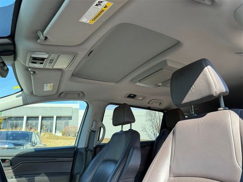 Certified 2020 Honda Odyssey EX-L image 13