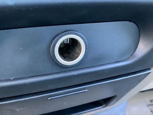 Used 2006 Ford F150 XLT image 31