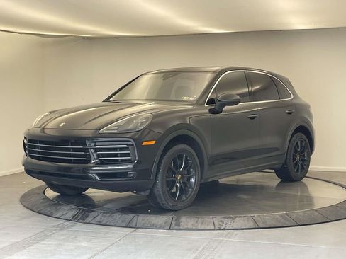 Used 2019 Porsche Cayenne AWD/4WD image 1
