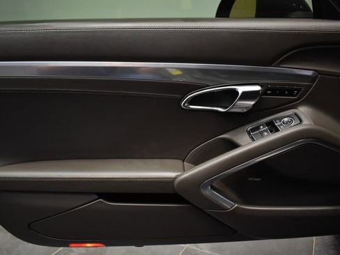 Used 2012 Porsche 911 Carrera S RWD image 22