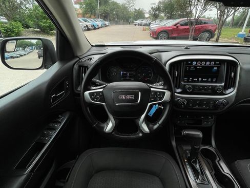 Used 2018 GMC Canyon SLE w/ SLE Convenience Package RWD image 13