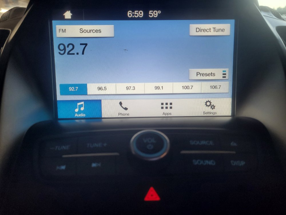 Used 2018 Ford Escape SE w/ SE Sync 3 Package FWD image 25