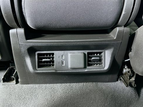 Used 2023 Chevrolet Silverado 1500 LT AWD/4WD image 26