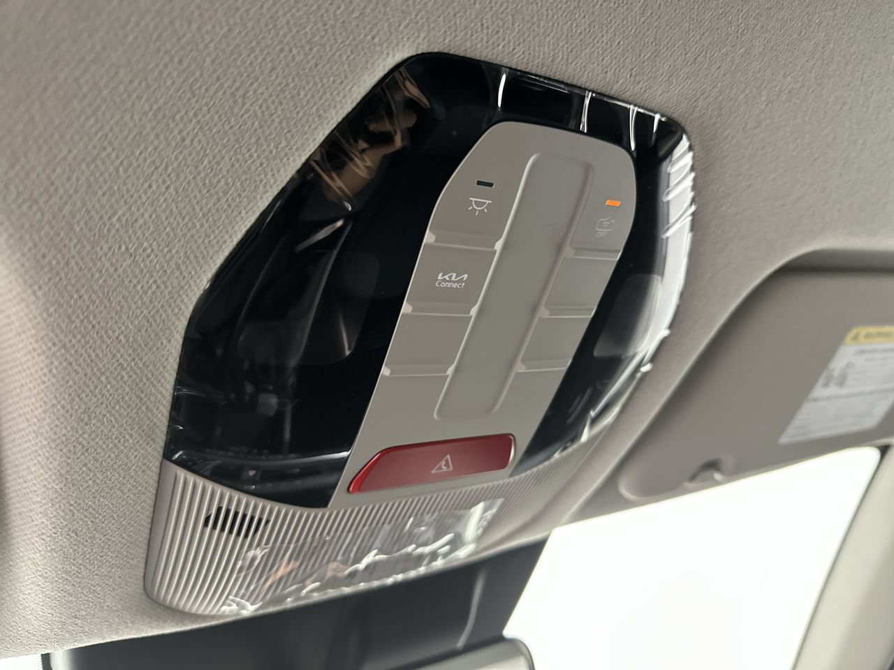 New 2026 Kia K4 FWD image 10