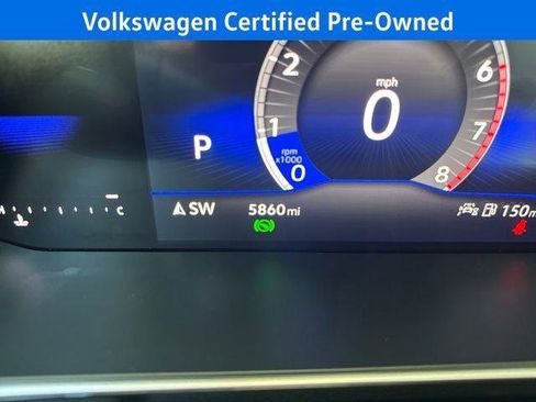 Used 2025 Volkswagen Jetta SE w/ Sunroof Package FWD image 20