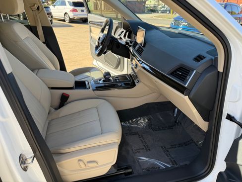 Used 2018 Audi Q5 2.0T Premium Plus w/ Premium Plus Package image 28