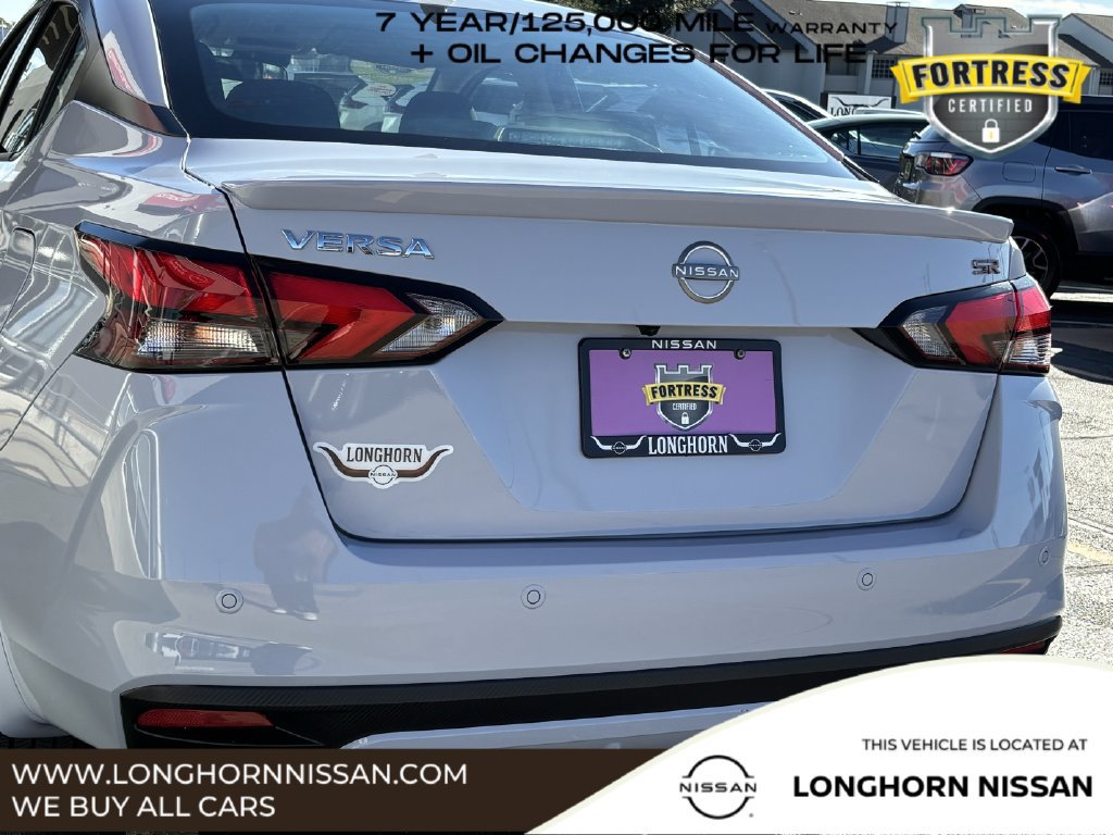 Used 2025 Nissan Versa SR w/ Trunk Package FWD image 6