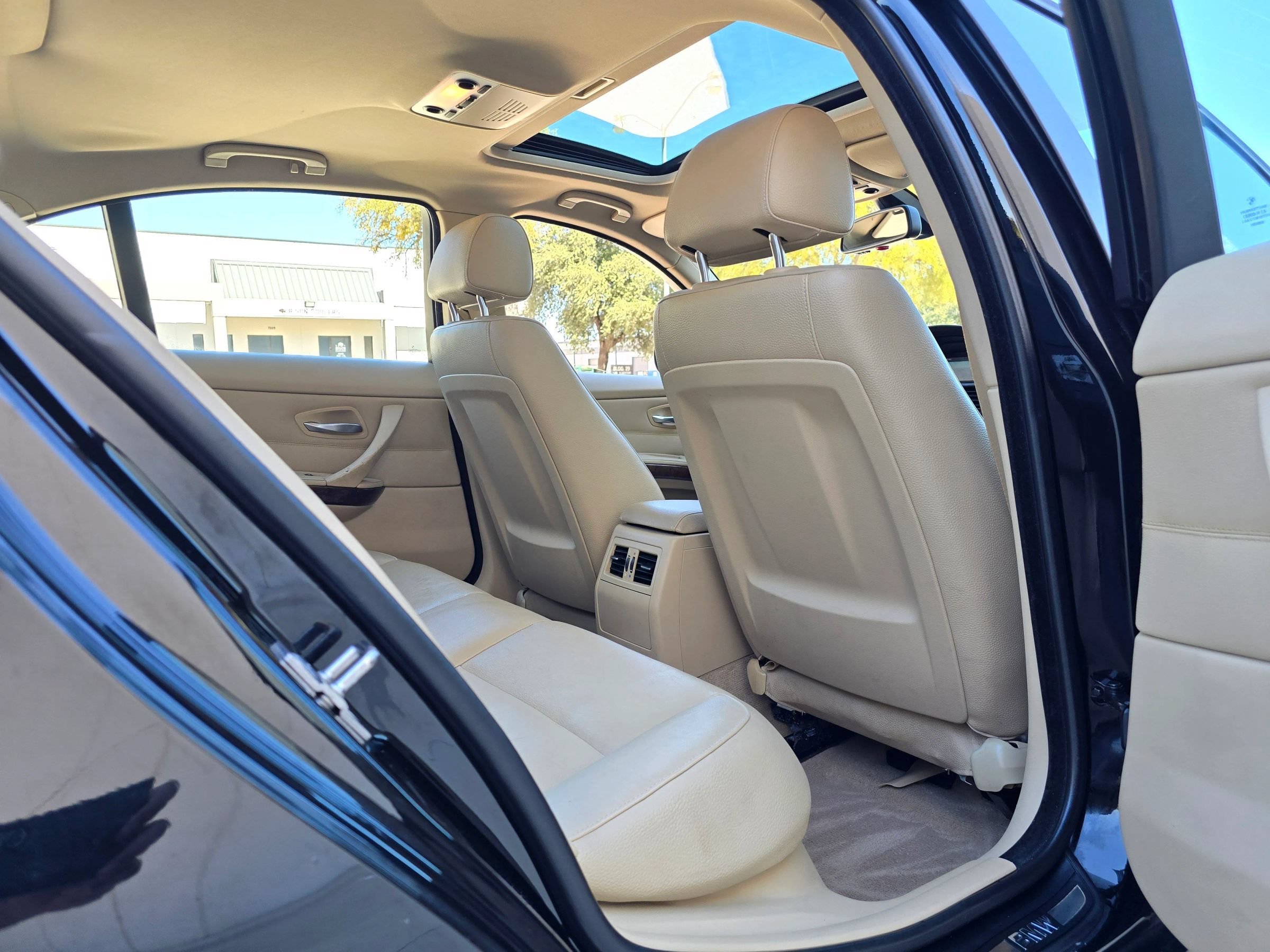 Used 2010 BMW 328i Sedan RWD image 42
