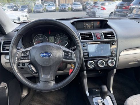 Used 2016 Subaru Forester 2.5i Premium AWD/4WD image 18
